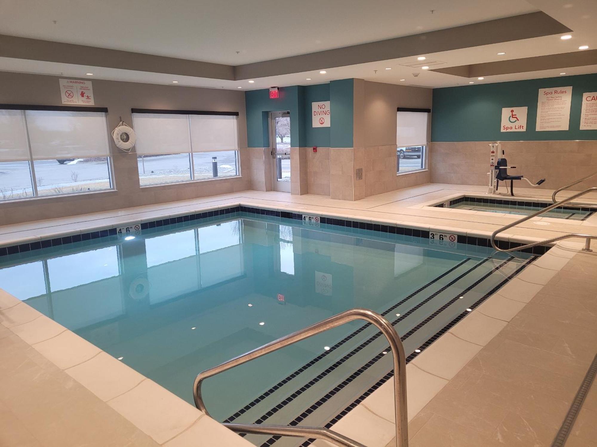 Avid Hotels Billings West By Ihg エクステリア 写真