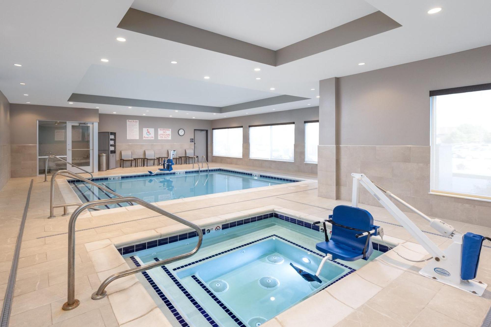 Avid Hotels Billings West By Ihg エクステリア 写真